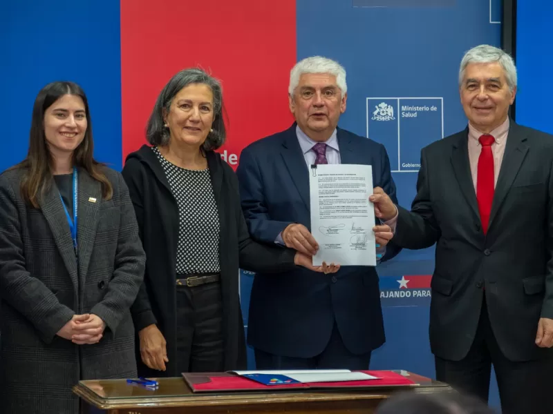 Caja 18 y Minsal acuerdan reducir listas de espera No GES